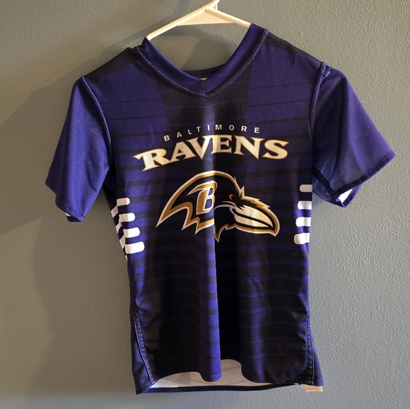 Ravens - Picture 1 of 4